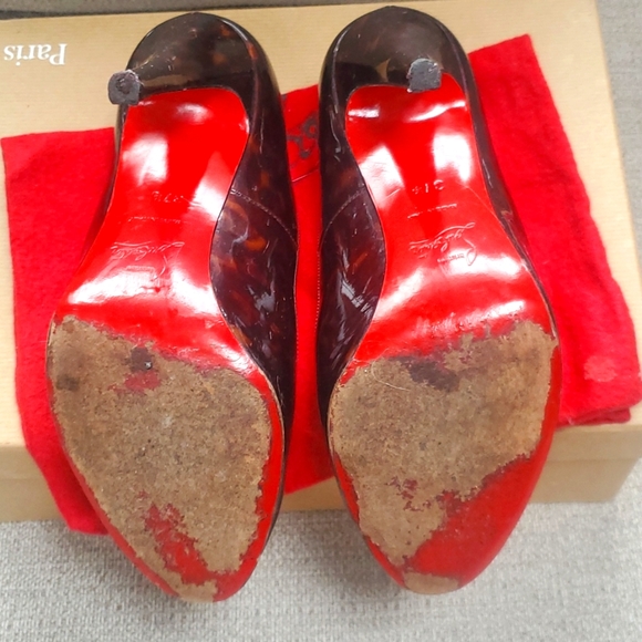 Christian Louboutin - Ron Ron Patent Pump - Picture 4 of 10